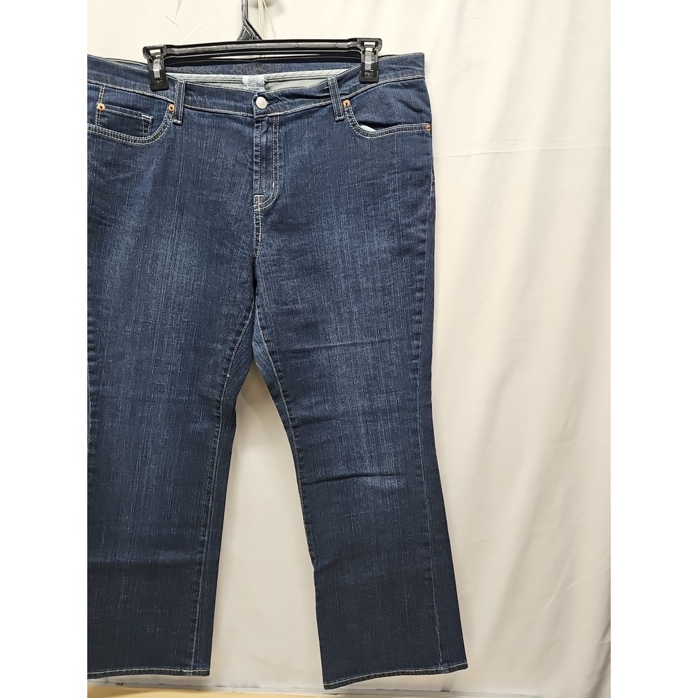 Jordache Women's Blue Vintage Classic Bootcut Denim Jeans Size 18s‎ 40X30.5 - Picture 4 of 14